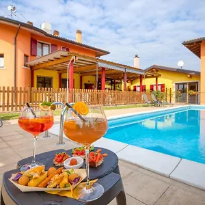  Casa di campagna Camporosso Italia