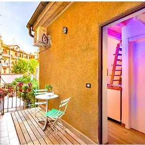 Appartamento Aria Condizionata, Loft A 13' Dal Duomo Con Ampio Balcone Wifi E Netflix, Milano